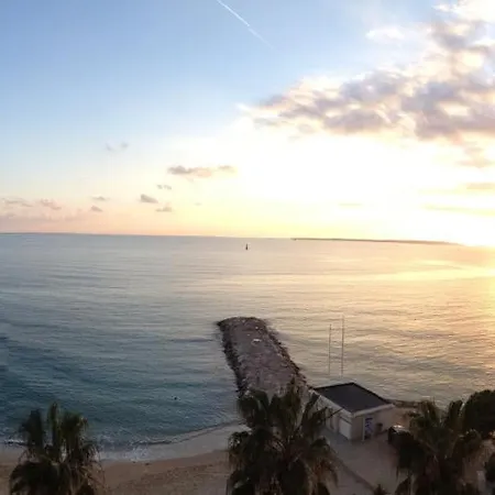 Apartment Beach & Sea